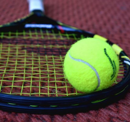 Grigor Dimitrov beat Andrey Rublev