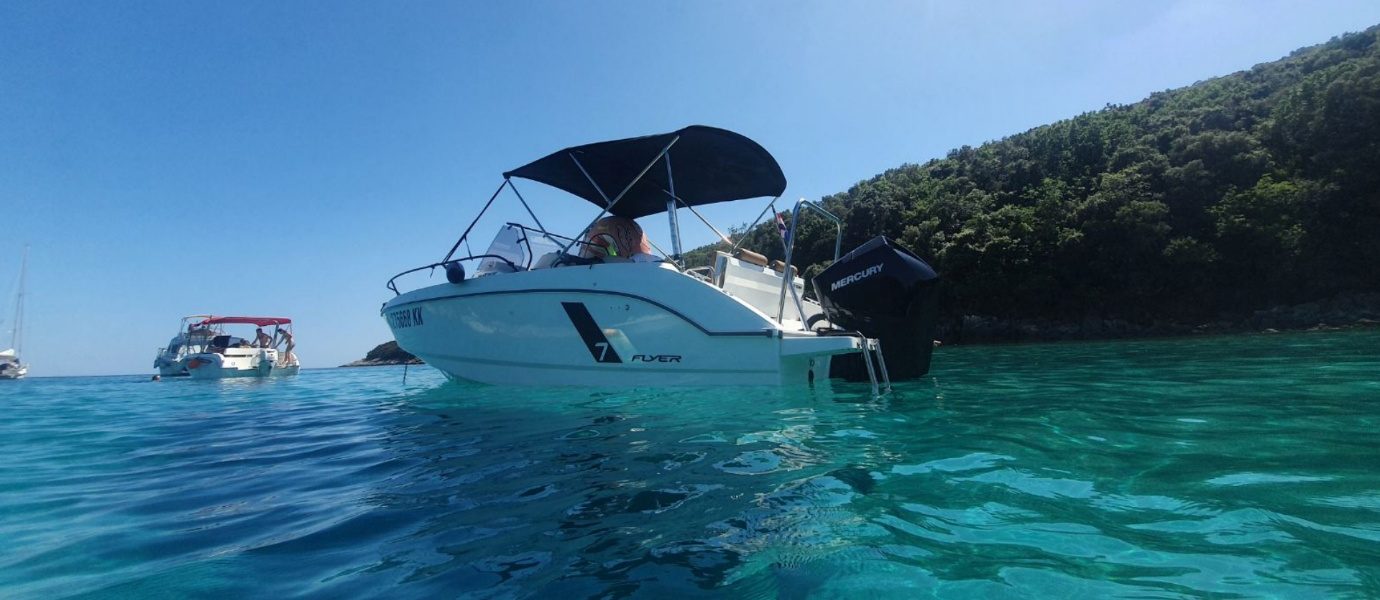 Active Holidays on Krk: Water Sports, Island Hopping, and Adventure with Boat Rentals